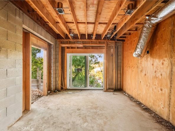 2252 Edendale, Silver Lake CA 90039