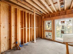 2252 Edendale, Silver Lake CA 90039