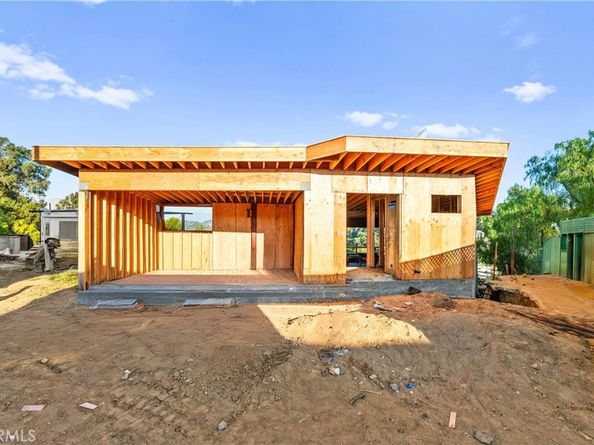 2252 Edendale, Silver Lake CA 90039