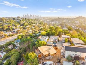 2252 Edendale, Silver Lake CA 90039