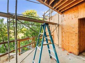 2252 Edendale, Silver Lake CA 90039