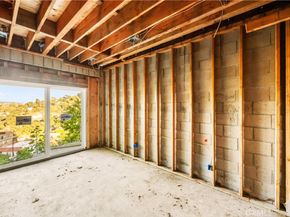 2252 Edendale, Silver Lake CA 90039