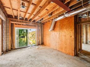 2252 Edendale, Silver Lake CA 90039