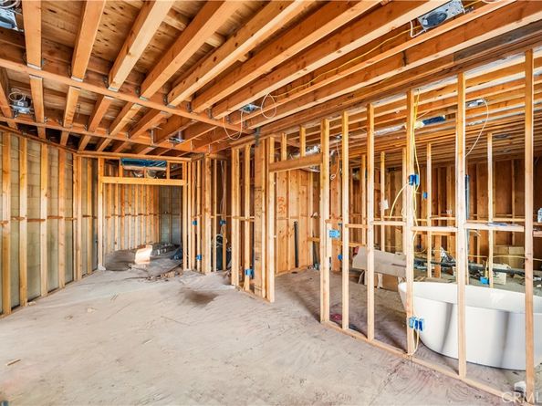 2252 Edendale, Silver Lake CA 90039