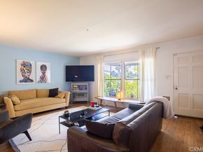 3735 Arbolada, Los Angeles CA 90027