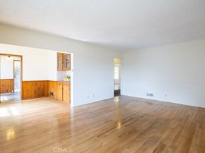 3735 Arbolada, Los Angeles CA 90027