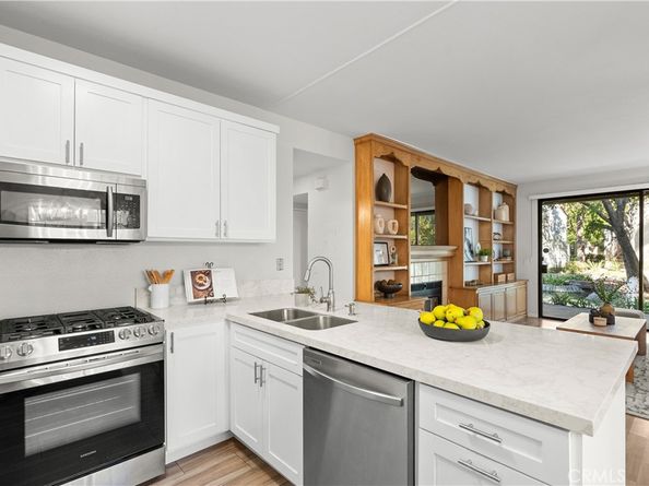 10521 Lakeside Drive S I, Garden Grove CA 92840