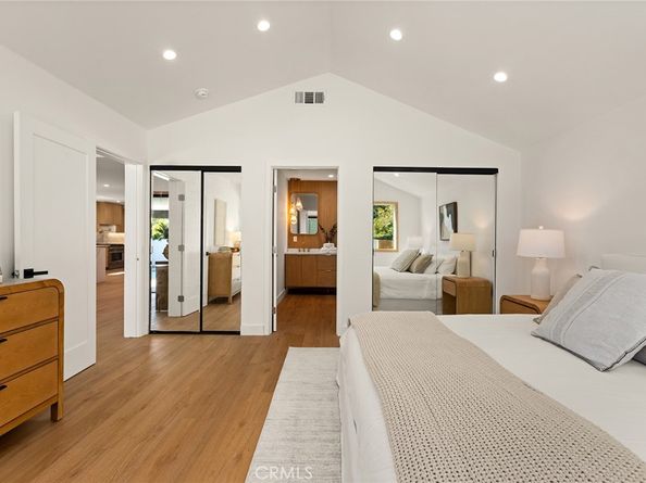 5802 Norwich Avenue, Sherman Oaks CA 91411