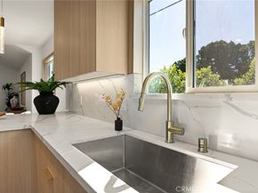 5802 Norwich Avenue, Sherman Oaks CA 91411
