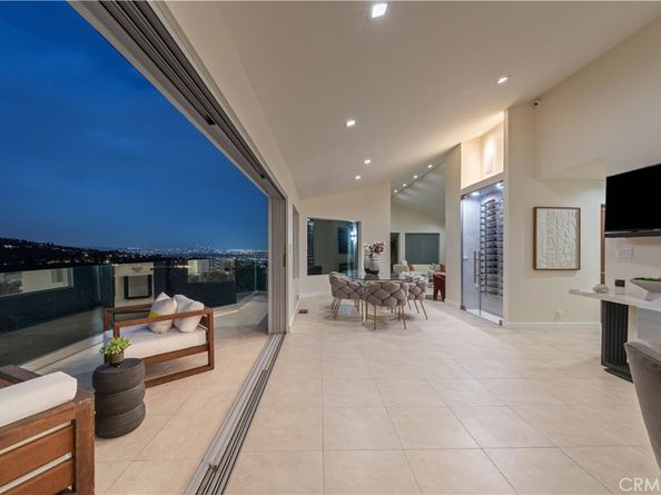 1680 Summitridge Drive, Beverly Hills CA 90210