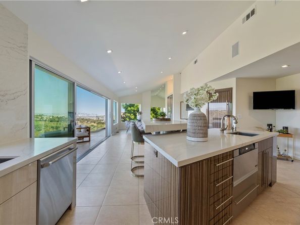 1680 Summitridge Drive, Beverly Hills CA 90210