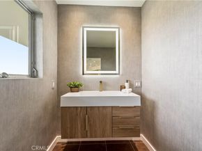1680 Summitridge Drive, Beverly Hills CA 90210