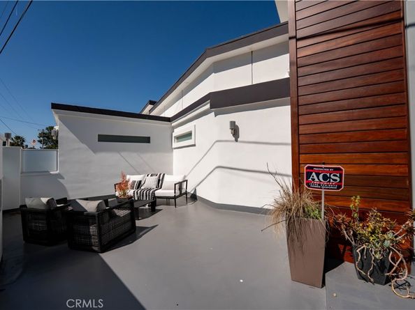 1680 Summitridge Drive, Beverly Hills CA 90210