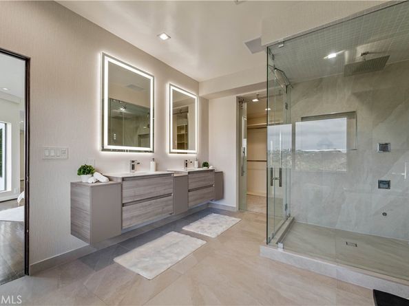 1680 Summitridge Drive, Beverly Hills CA 90210