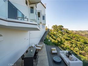 1680 Summitridge Drive, Beverly Hills CA 90210