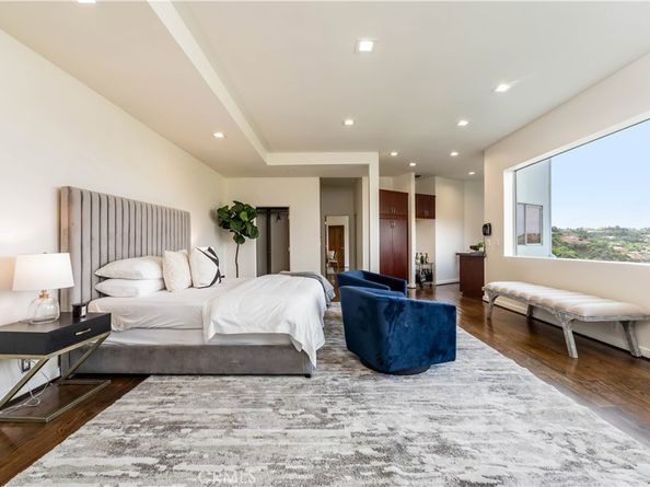 1680 Summitridge Drive, Beverly Hills CA 90210