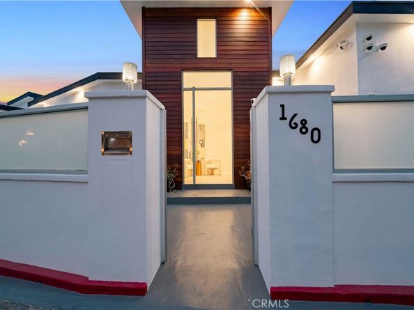 1680 Summitridge Drive, Beverly Hills CA 90210