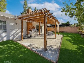 7729 Sedan, West Hills CA 91304