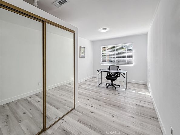 7729 Sedan, West Hills CA 91304
