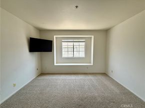 9213 Independence Way, North Hills CA 91343