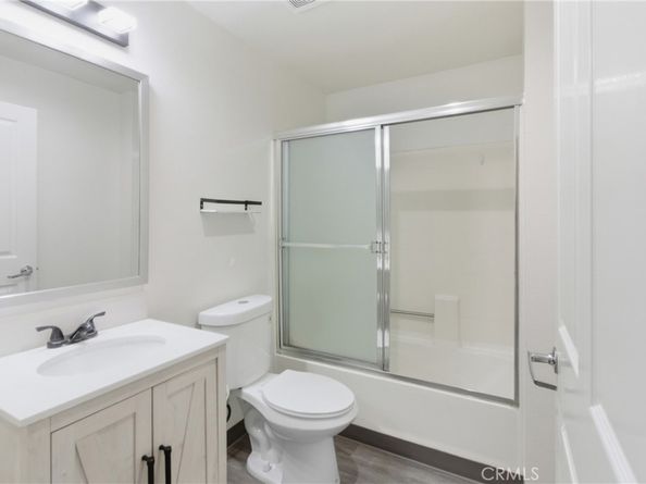 19350 Sherman Way 125, Reseda CA 91335