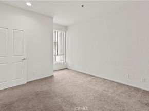 19350 Sherman Way 125, Reseda CA 91335
