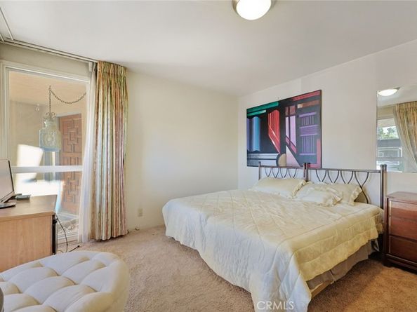 4400 Don Zarembo, Baldwin Hills CA 90008