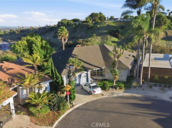 4400 Don Zarembo, Baldwin Hills CA 90008