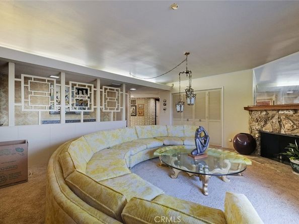 4400 Don Zarembo, Baldwin Hills CA 90008