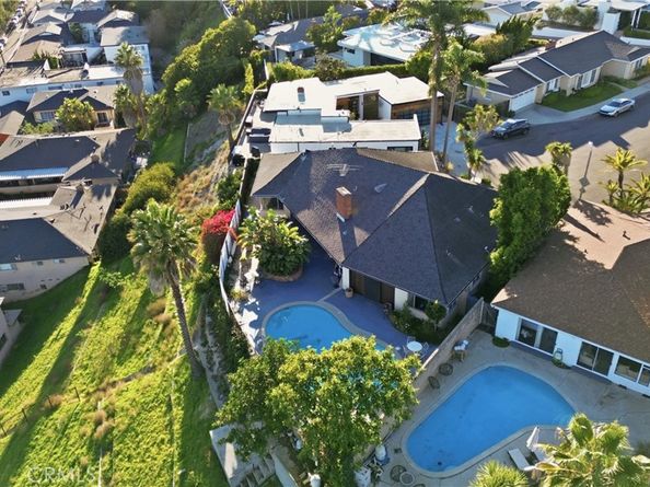 4400 Don Zarembo, Baldwin Hills CA 90008