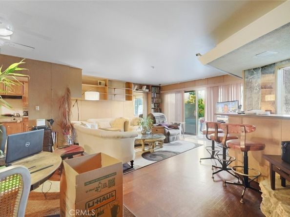 4400 Don Zarembo, Baldwin Hills CA 90008