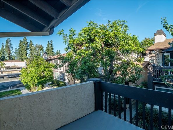 6716 Clybourn, North Hollywood CA 91606