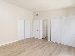 11384 Dronfield 36, Pacoima CA 91331