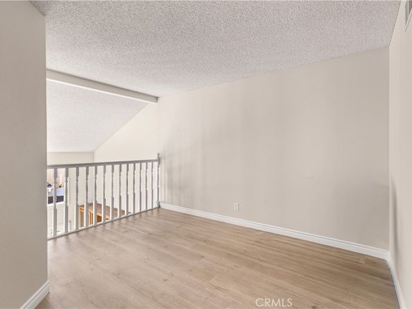 11384 Dronfield 36, Pacoima CA 91331