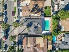 7736 Bellaire Avenue, North Hollywood CA 91605