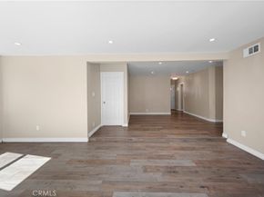 7736 Bellaire Avenue, North Hollywood CA 91605