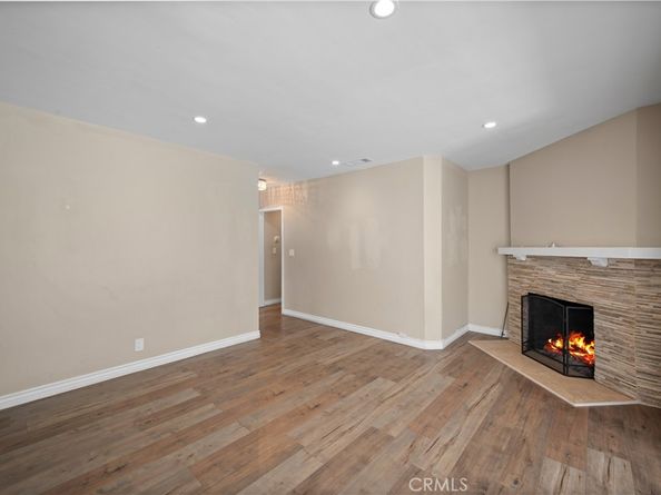 7736 Bellaire Avenue, North Hollywood CA 91605