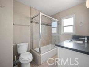 7736 Bellaire Avenue, North Hollywood CA 91605