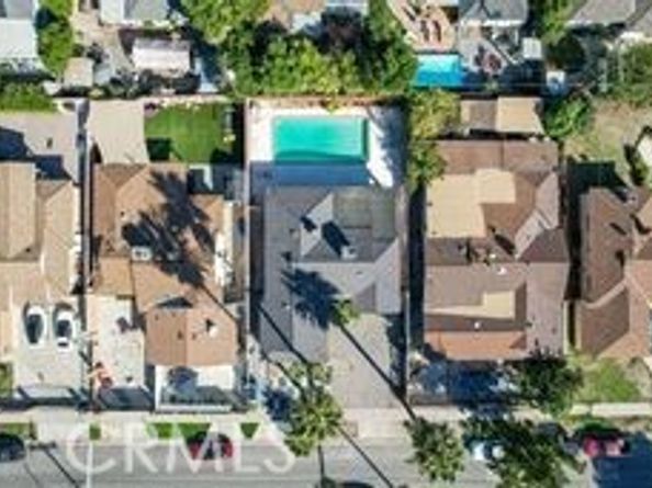 7736 Bellaire Avenue, North Hollywood CA 91605