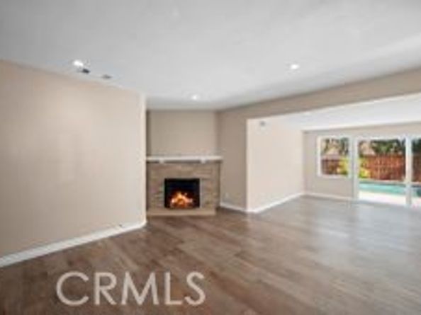 7736 Bellaire Avenue, North Hollywood CA 91605