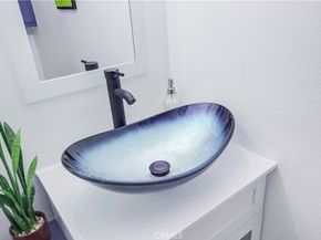 7702 Via Napoli 66, Burbank CA 91504