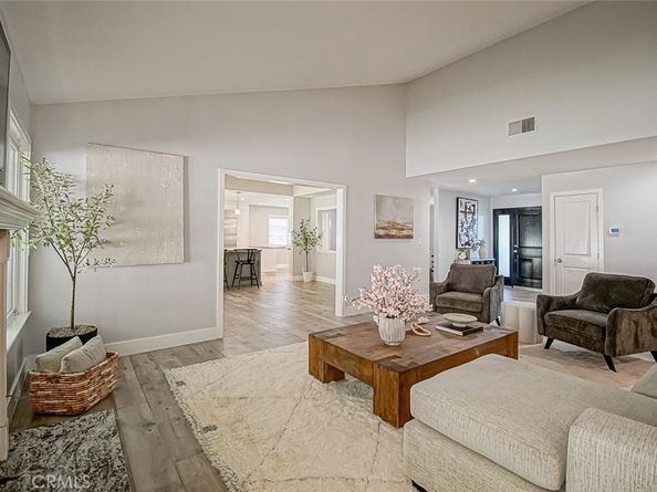 6171 Jared Court, Woodland Hills CA 91367