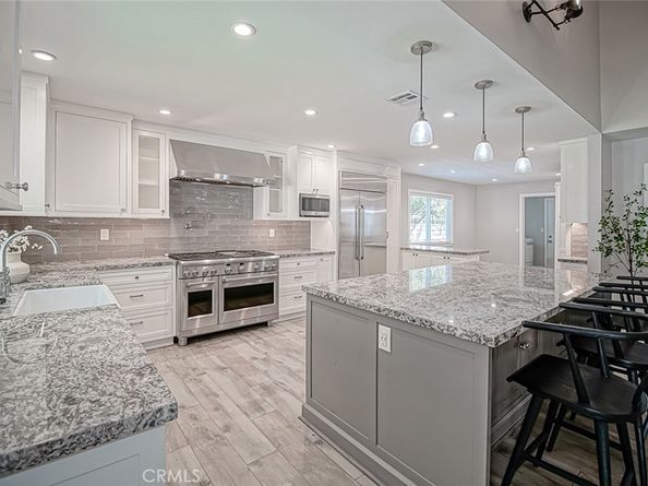 6171 Jared Court, Woodland Hills CA 91367