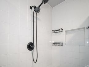 6171 Jared Court, Woodland Hills CA 91367