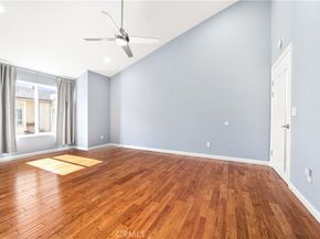 18631 Collins Street 10, Tarzana CA 91356