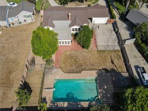 8383 Paso Robles Avenue, Sherwood Forest CA 91325