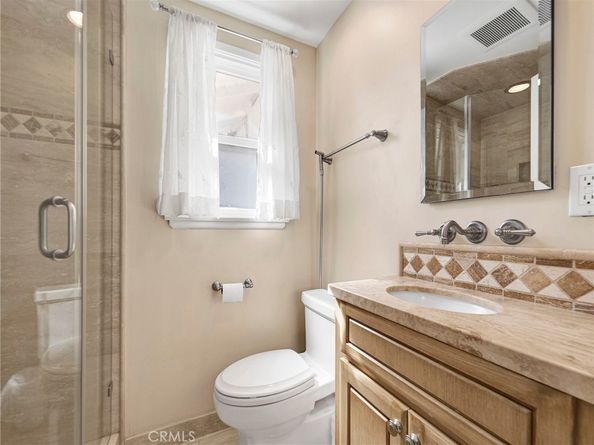 8383 Paso Robles Avenue, Sherwood Forest CA 91325