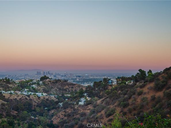 8383 Wyndham Road, Los Angeles CA 90046