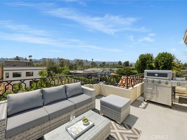 12919 Bloomfield Street 1, Studio City CA 91604