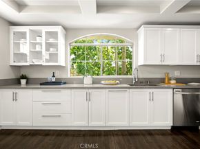 12919 Bloomfield Street 1, Studio City CA 91604
